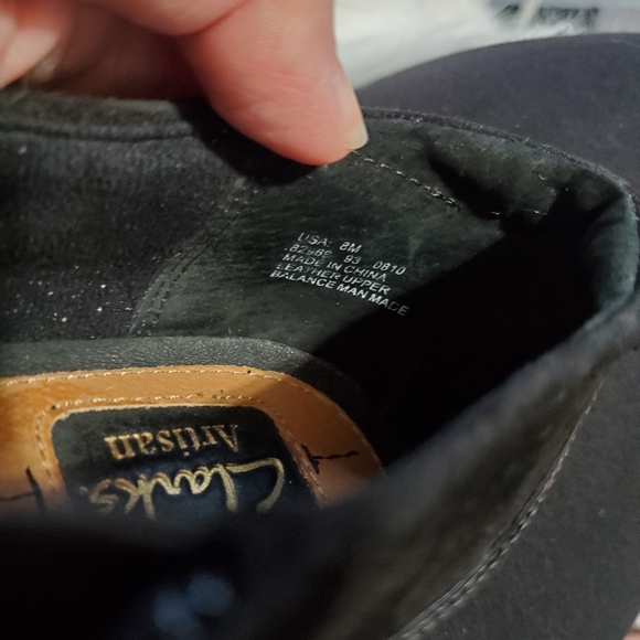 Clarks ankle bootie heels - Picture 6 of 6